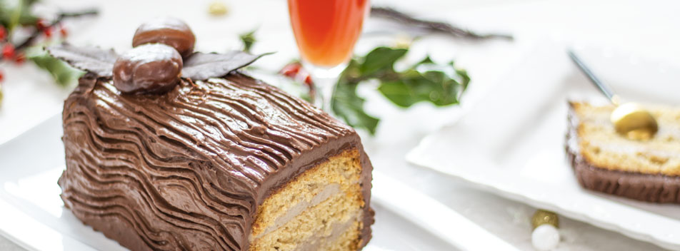 Bûche de Noël crème de marrons, poire & chocolat